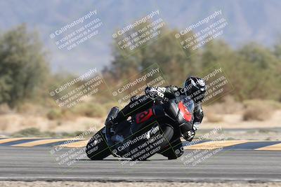 media/Oct-13-2025-Moto Forza (Mon) [[a66d839500]]/2-A Group/Session 4 Turn 7/